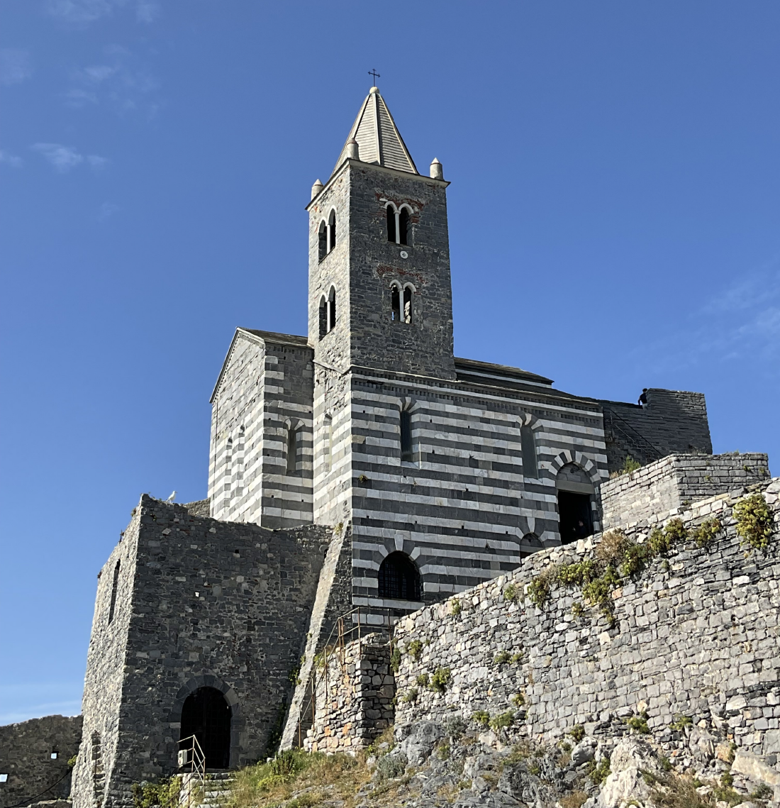 ispirazione collezione chiesa di Portovenere Liguria Cinque Terre